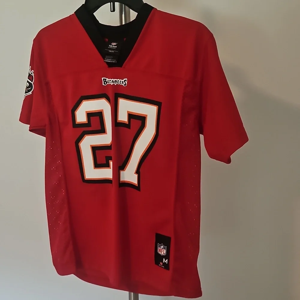 Buccaneers ed Football Jersey with Number 27 Meduim Youth